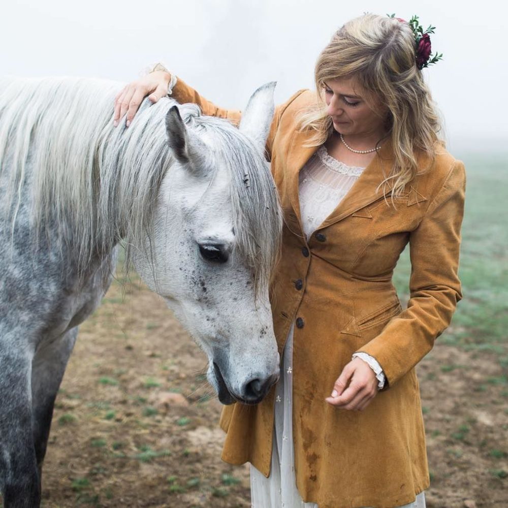 Meet your Posher, Janine